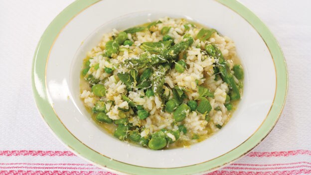 Risotto Primavera With Asparagus, Broad Beans & Peas | Philips